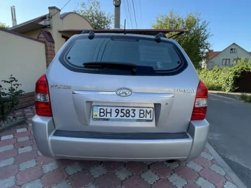 Авто Hyundai Tucson 2007 № 7717111