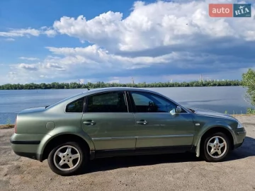 Авто Volkswagen Passat 2002 № 7717308