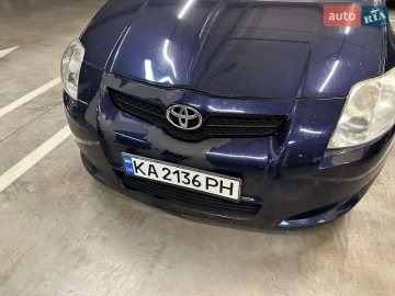 Авто Toyota Auris 2008 № 7717337