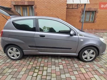 Авто Chevrolet Aveo 2011 № 7717353