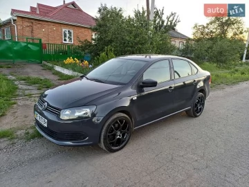Авто Volkswagen Polo 2013 № 7717374