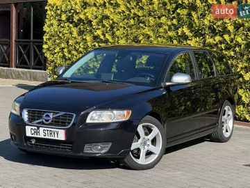 Авто Volvo V50 2012 № 7717403