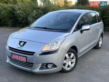 Авто Peugeot 5008 2012 № 7717418