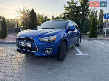 Авто Mitsubishi Outlander 2015 № 7717468