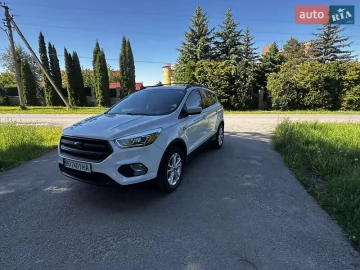 Авто Ford Escape 2017 № 7717478
