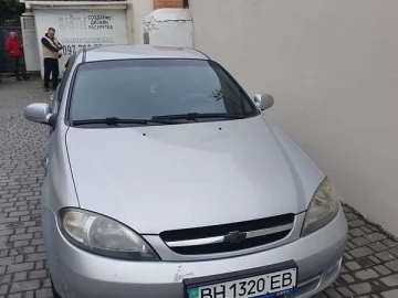 Авто Chevrolet Lacetti 2004 № 7717559