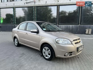 Авто Chevrolet Aveo 2008 № 7717641