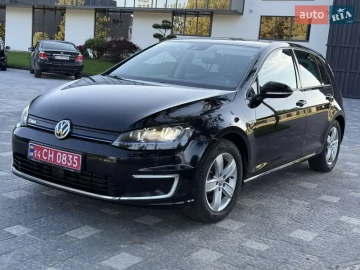Авто Volkswagen E-Golf 2015 № 7717652