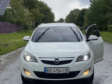Авто Opel Astra 2011 № 7717682