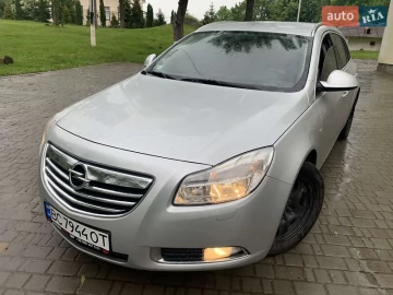 Авто Opel Insignia 2010 № 7717915