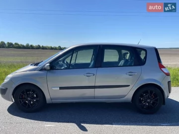Авто Renault Grand Scenic 2005 № 7718002