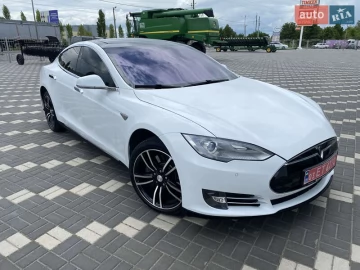 Авто Tesla Model S 2014 № 7718061