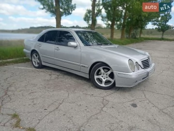 Авто Mercedes E-Class 2001 № 7718116