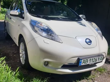 Авто Nissan Leaf 2012 № 7718118