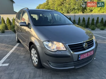 Авто Volkswagen Touran 2007 № 7718134