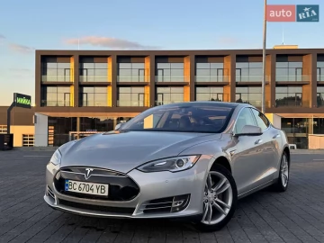 Авто Tesla Model S 2014 № 7718173