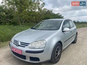 Авто Volkswagen Golf 2005 № 7718379