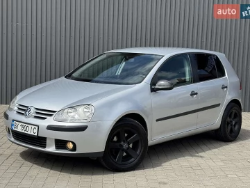 Авто Volkswagen Golf 2005 № 7718412