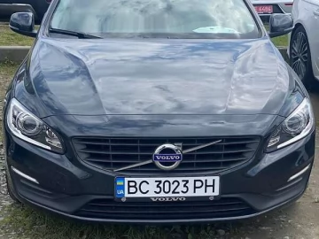 Авто Volvo V60 2015 № 7718470