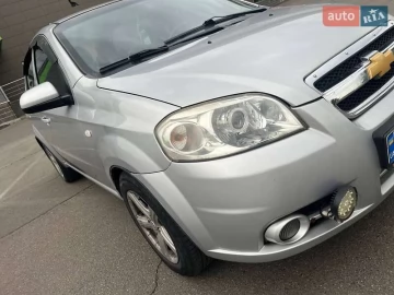 Авто Chevrolet Aveo 2010 № 7718608