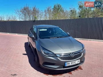 Авто Opel Astra 2019 № 7718740
