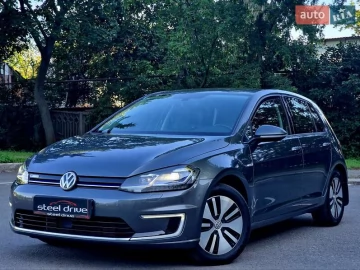 Авто Volkswagen E-Golf 2017 № 7718778
