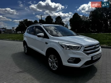 Авто Ford Kuga 2018 № 7718799