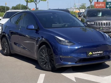 Авто Tesla Model Y 2023 № 7718833
