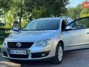 Авто Volkswagen Passat 2010 № 7718933