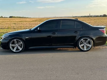 Авто BMW 5 Series 2005 № 7718975