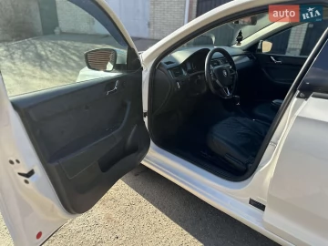 Авто Skoda Rapid 2013 № 7718976