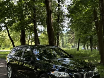 Авто BMW 5 Series 2012 № 7718996