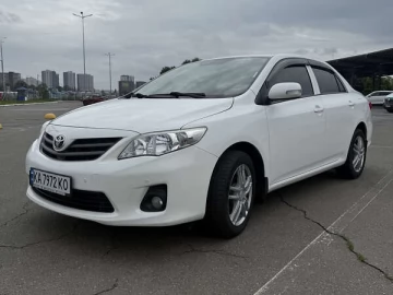Авто Toyota Corolla 2012 № 7718999