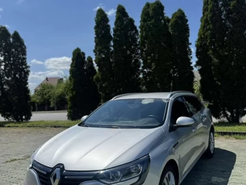 Авто Renault Megane 2018 № 7719002