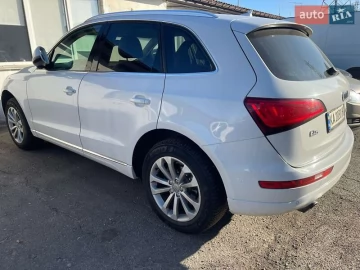 Авто Audi Q5 2013 № 7719022