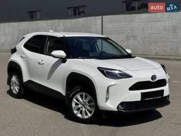 Авто Toyota Yaris Cross 2022 № 7719055