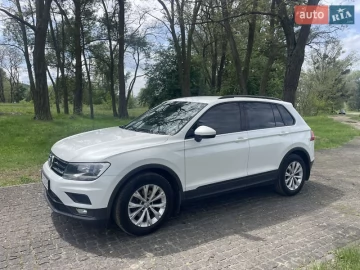 Авто Volkswagen Tiguan 2019 № 7719057
