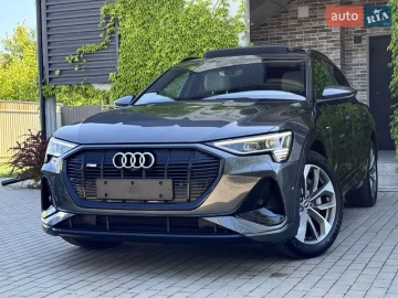Авто Audi E-Tron 2021 № 7719065