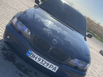 Авто BMW 3 Series 2003 № 7719106