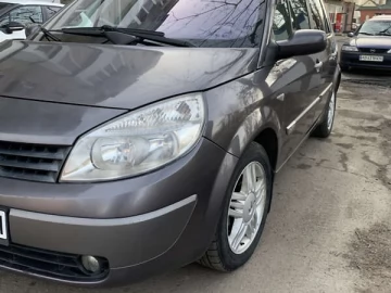 Авто Renault Scenic 2004 № 7719116