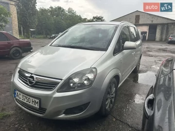 Авто Opel Zafira 2010 № 7719154