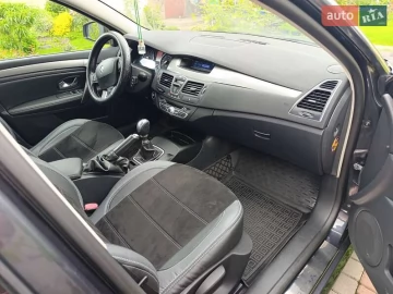 Авто Renault Laguna 2014 № 7719179