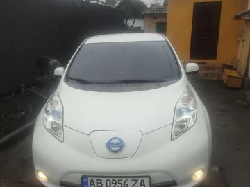 Авто Nissan Leaf 2013 № 7719181