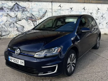 Авто Volkswagen E-Golf 2016 № 7719203