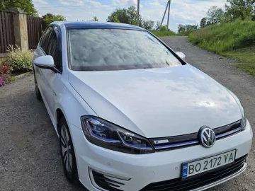 Авто Volkswagen E-Golf 2019 № 7719233