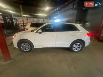 Авто Audi Q3 2021 № 7719299