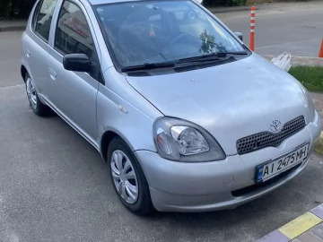 Авто Toyota Yaris 2001 № 7719338