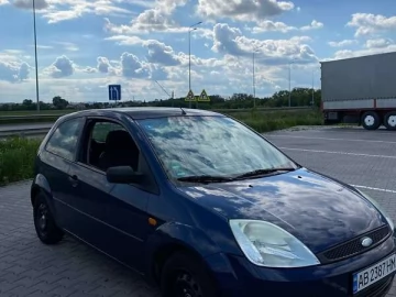Авто Ford Fiesta 2004 № 7719352