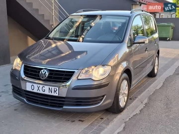 Авто Volkswagen Touran 2008 № 7719428