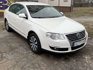 Авто Volkswagen Passat 2010 № 7719466